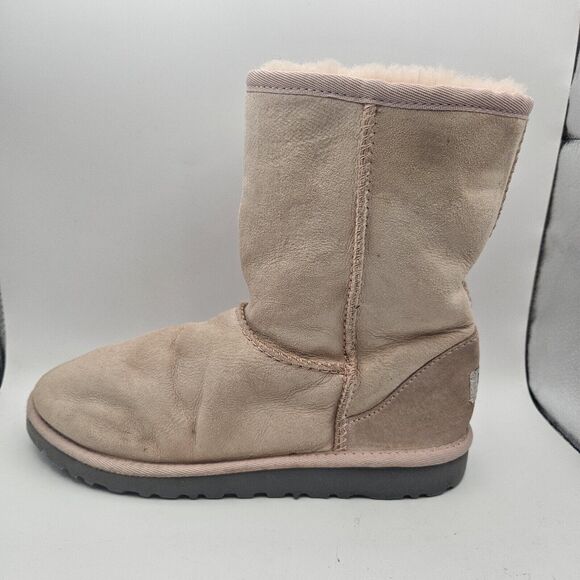 UGG Australia Bailey Bow II Pink Suede Shearling Line Boots Size US 5 - Picture 2 of 14